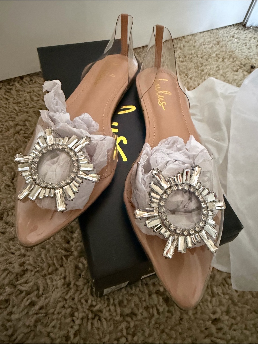 NEW Lulus Myral Nude Clear Rhinestone Pointed Toe Flats Size 8